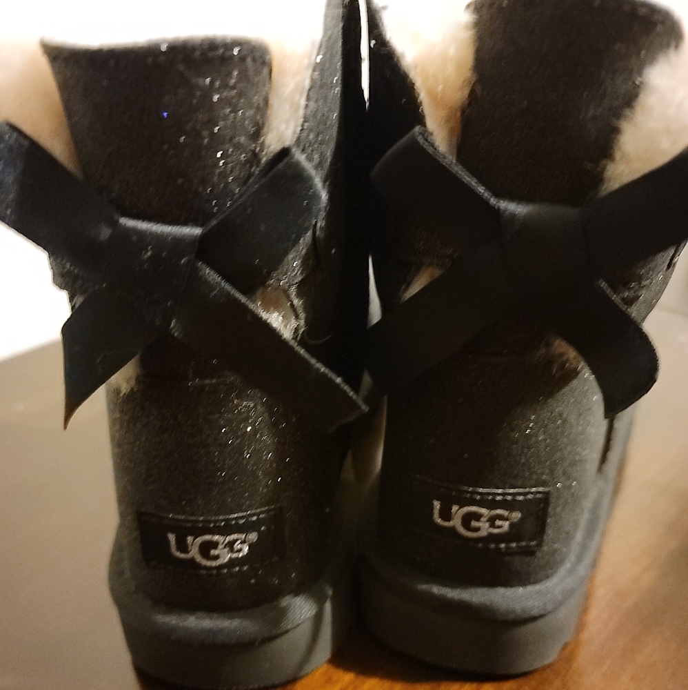 Uggs black glitter bow boots nwot